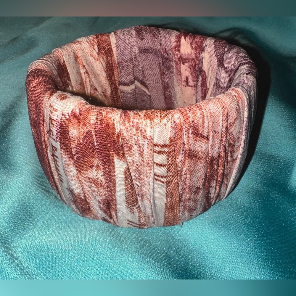 Unique fabric bracelet 🫶
